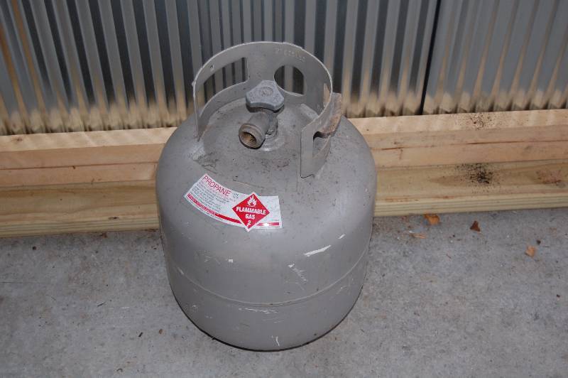 Propane tank