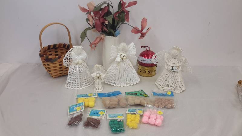 lot 30 image: Crochet angels, basket, vase, Pompoms