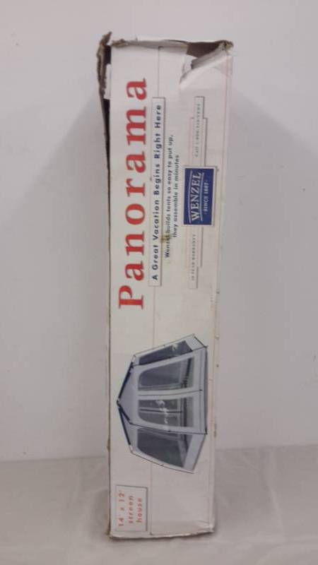 lot 93 image: Screen house