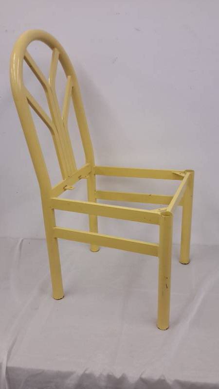 lot 116 image: Metal chair