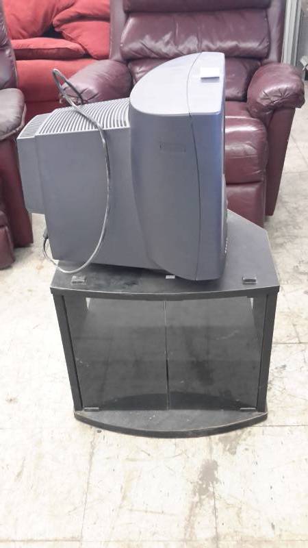 lot 120 image: TV stand with monitor