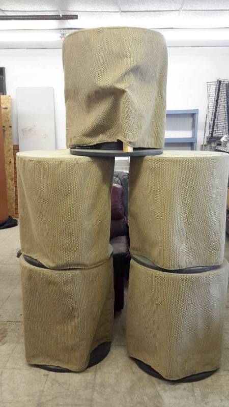 lot 122 image: Covered spools