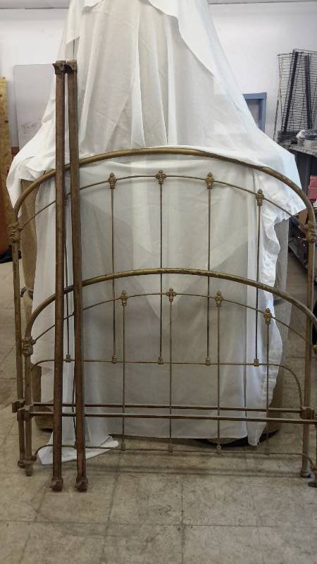 lot 123 image: Antique bed frame