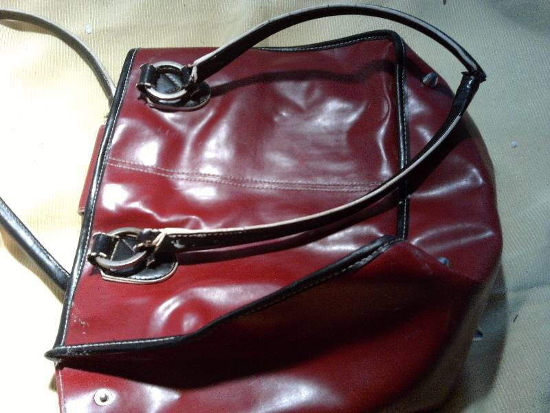 lot 47 image: FASHION PURSE