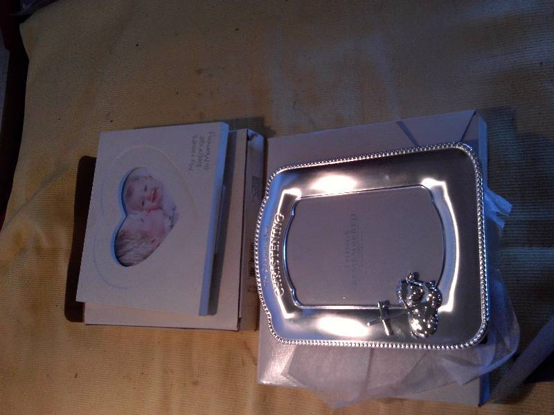 lot 184 image: BABY PICTURE FRAMES