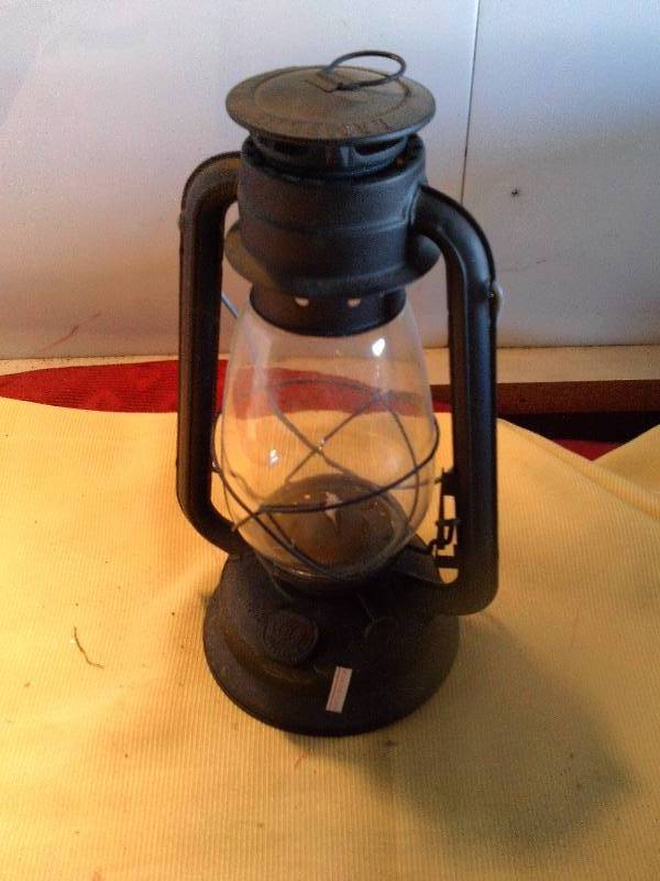 lot 216 image: CAMP LIGHT FARMS OIL LAMP
