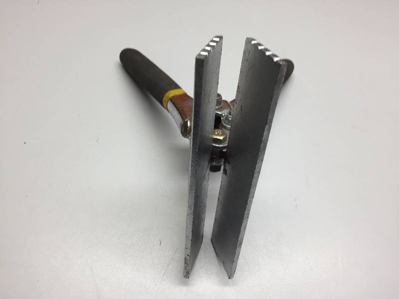 CHANNEL LOCK, TIN CLAMP AND PIPE CLAMP