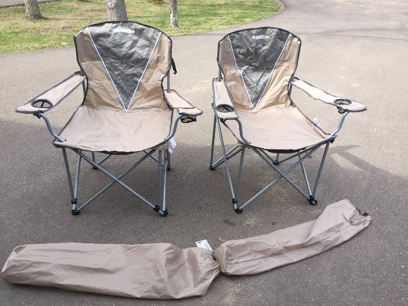 lot 3 image: Gander Mtn Folding Chairs