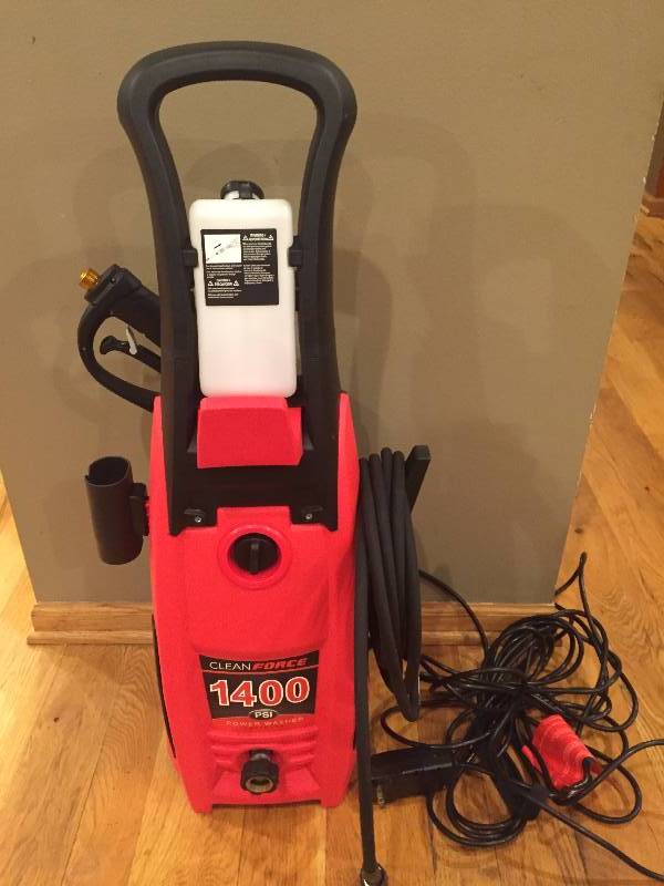 lot 51 image: Clean Force 1400 Powerwasher