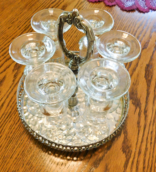 lot 19 image: vintage silverplate cordial set