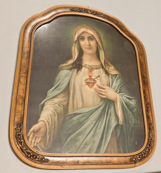 lot 54 image: Framed Mother Mary Sacred Heart print
