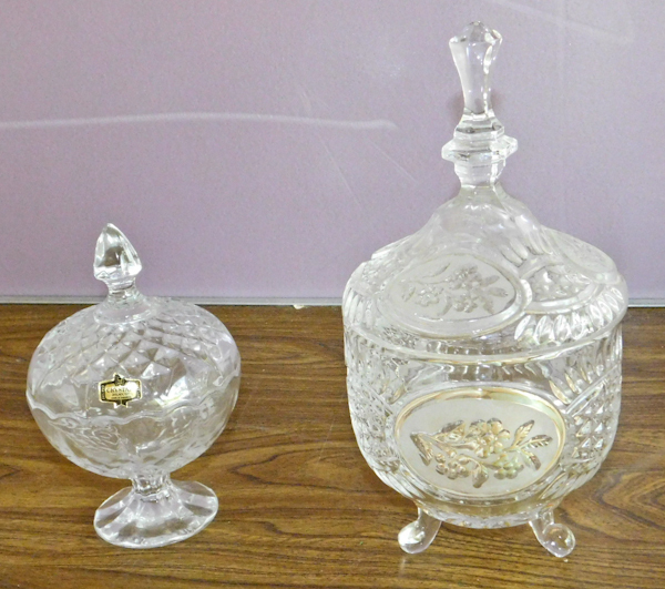 lot 73 image: two lidded crystal candy dishes