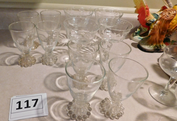 lot 117 image: 3 sets of 4 glass desert cups