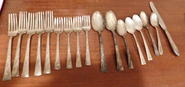 lot 156 image: misc silverware