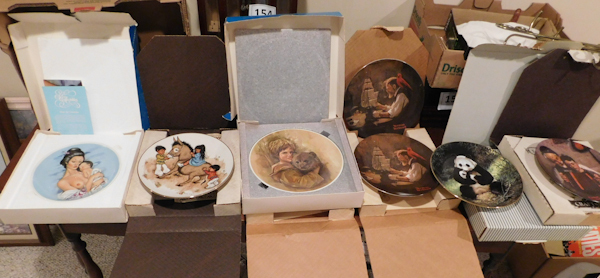 lot 162 image: decorative collector plates