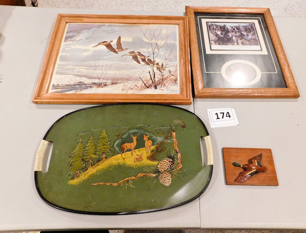 lot 174 image: woodland outdoor dcor items