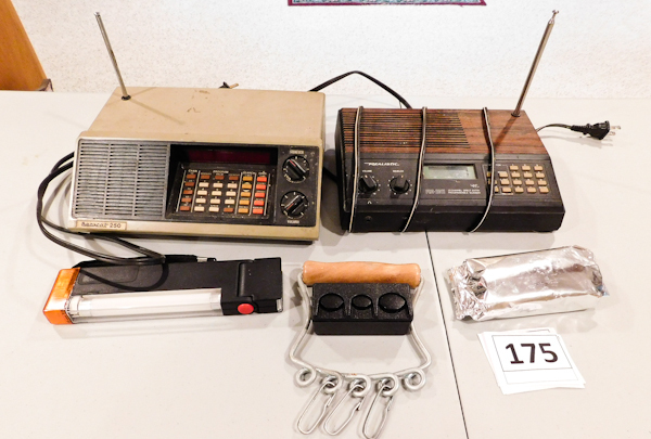 lot 175 image: 50 channel base scanner and programmable scanner