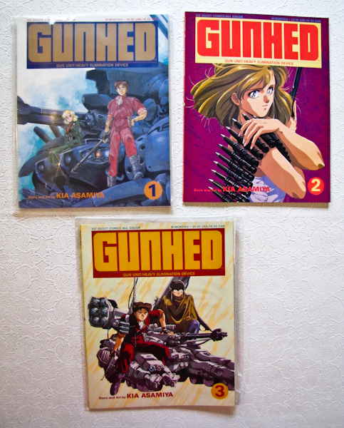 lot 89 image: Japanese comics, VIZ comics Gunhed 3 issues