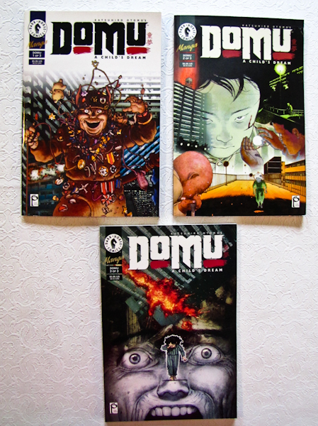 lot 90 image: Japanese comics Dark Horse Comics, 3 issues