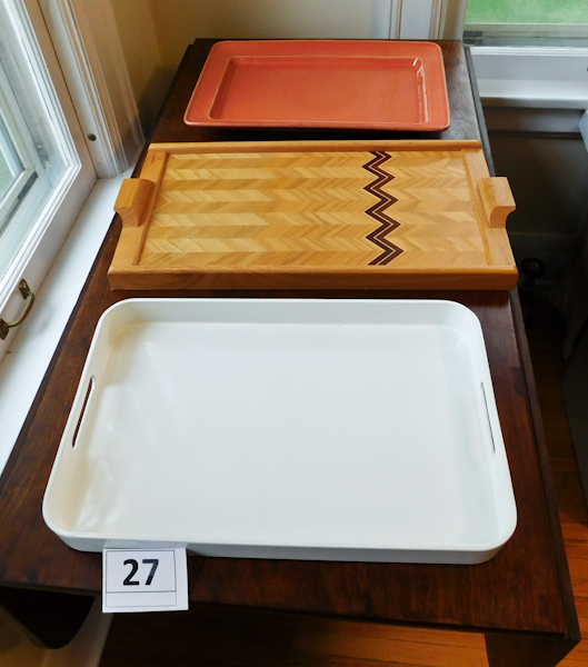 lot 27 image: Three serving platters, one Pottery Barn, one all wood inlay and one plastic