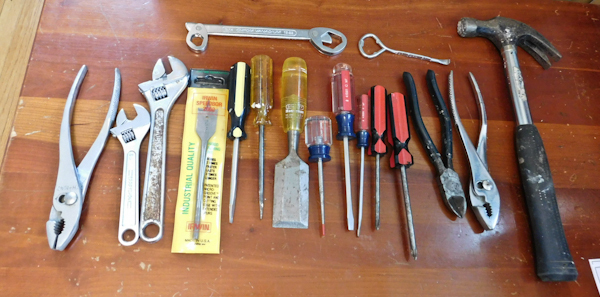 lot 72 image: tools from garage drawer