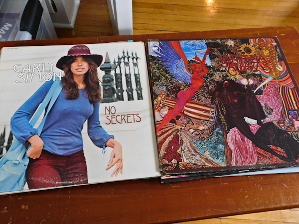 lot 177 image: Collection of vintage rock albums