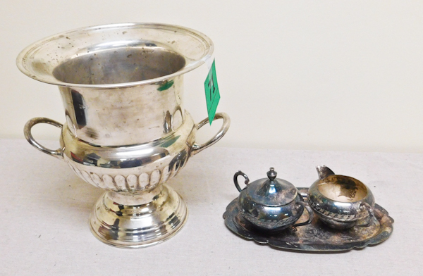 lot 71 image: silverplate serving items