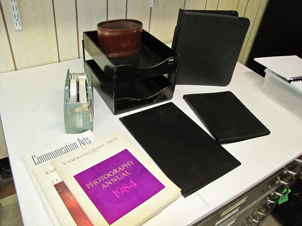lot 131 image: office supplies