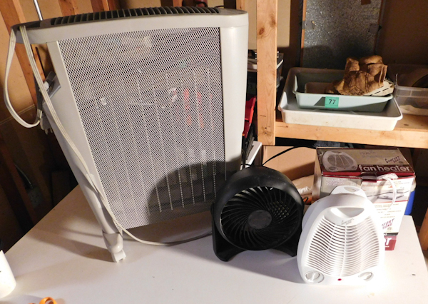 lot 172 image: ceramic heater, fan heater and fan