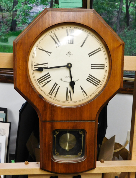 lot 154 image: Elgin Quartz Westminster Chime battery clock