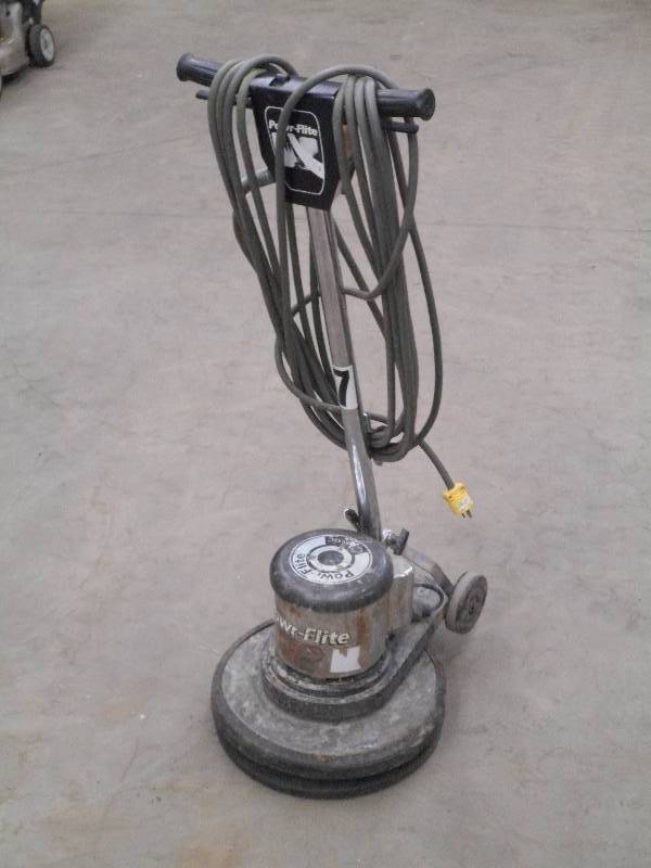 lot 6 image: Power-Flite Commercial 120Volt 17 ...