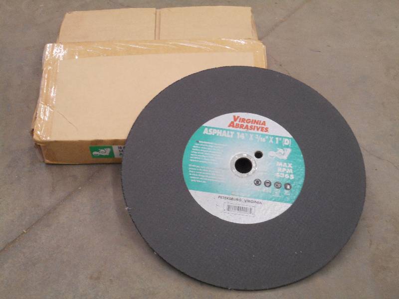 lot 20 image: (10) New Virginia Abrasives 14x18...