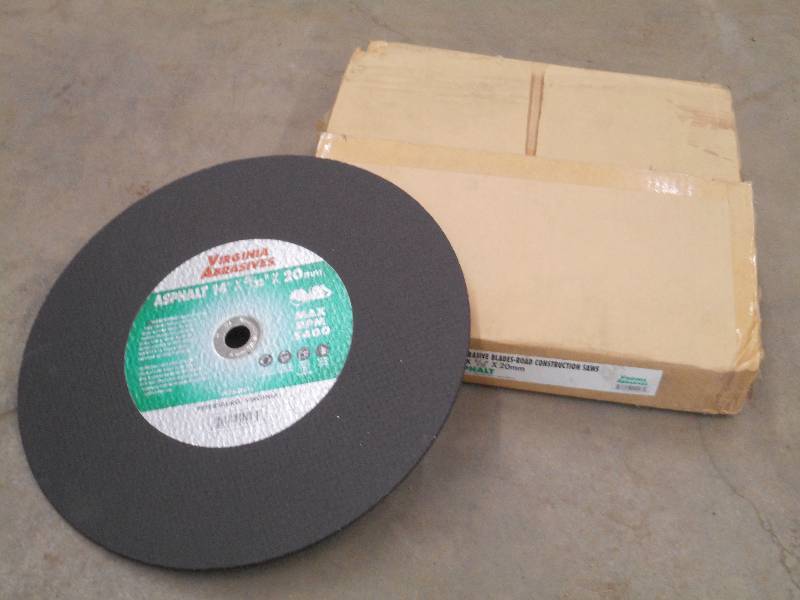 lot 22 image: (10) New Virginia Abrasives 14x53...