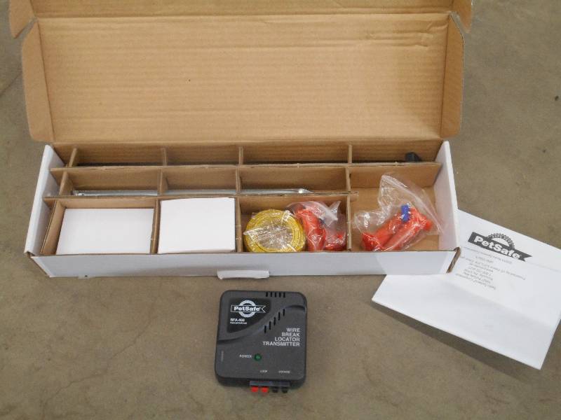 lot 30 image: Pet Safe Wire Break Locator For Und...
