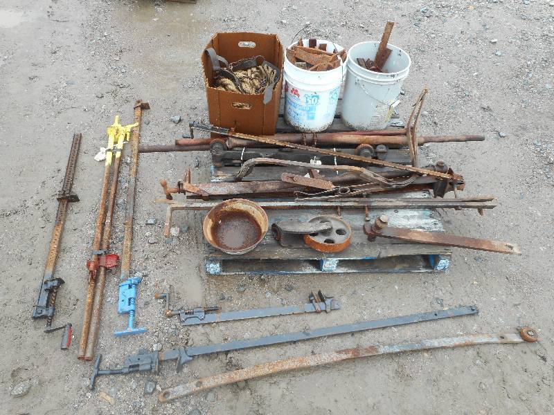 lot 40 image: Pallet Of Vintage Steel Bar Clamps...