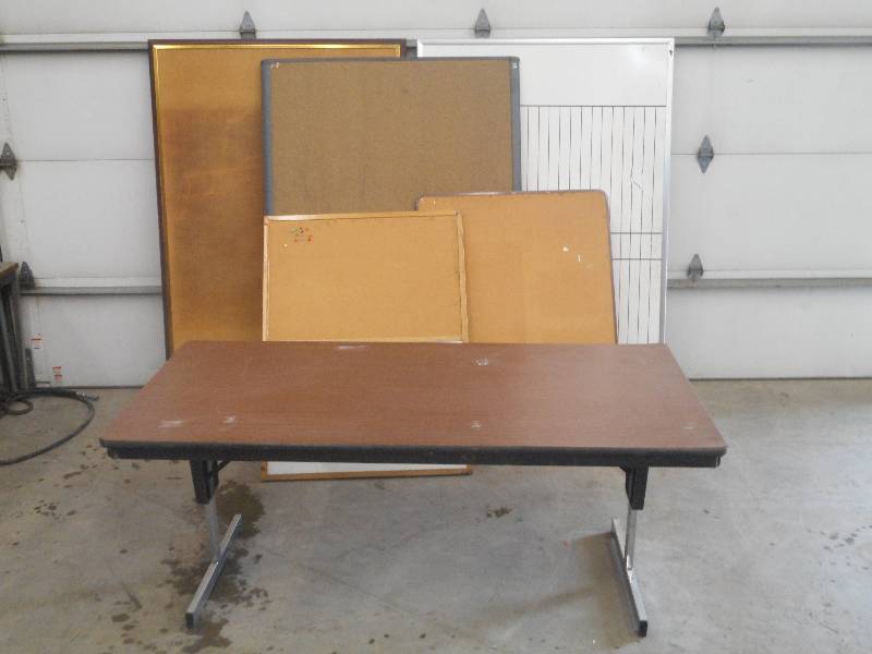 lot 63 image: Lot Of (2) White Boards, (3) Cork ...