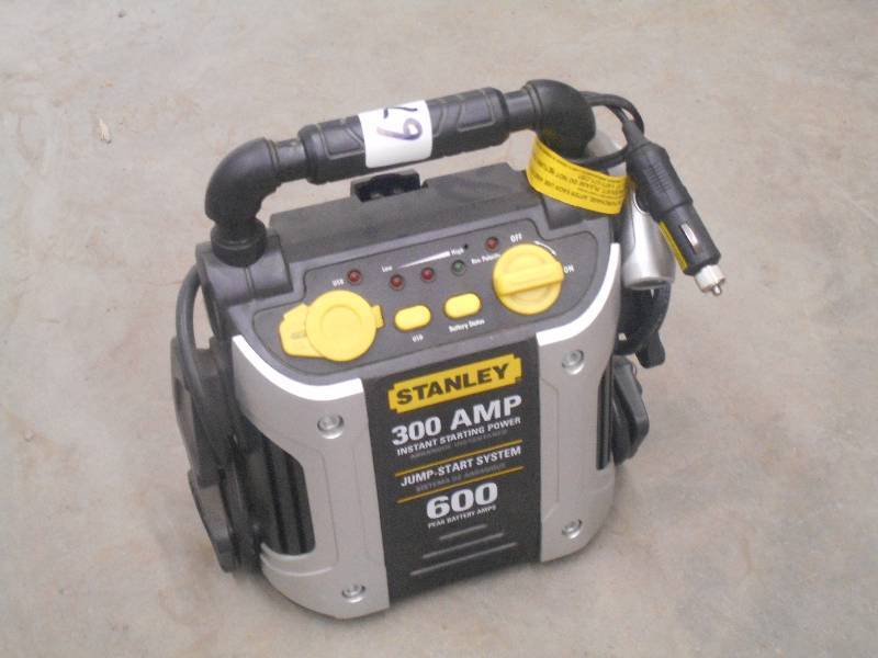 lot 67 image: Stanley 300Amp 12Volt Jump Starter ...