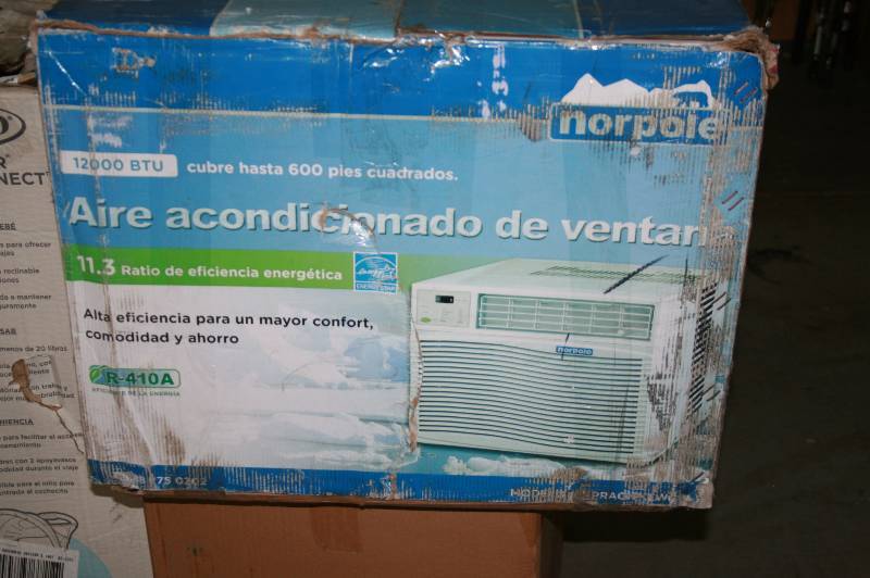 Norpole 12000 BTU Window AC