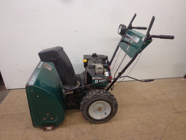 lot 7 image: Ranch King Snowblower