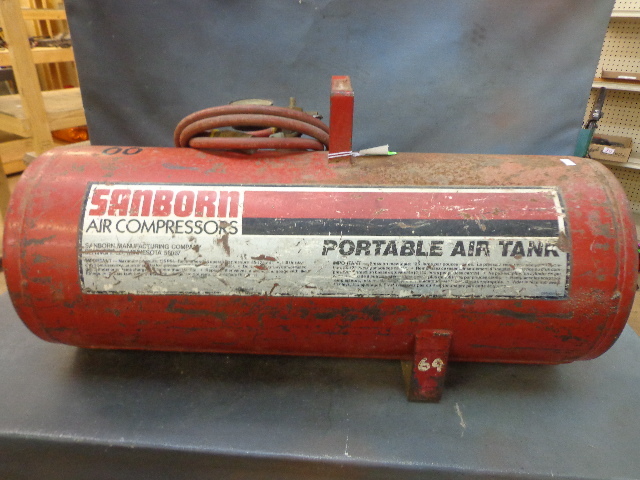 lot 36 image: Sanborn Portable Air Tank