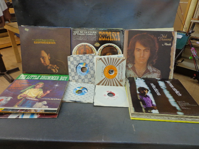 lot 49 image: Albums