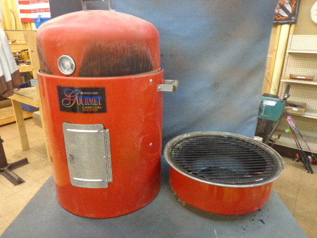 Brinkmann All-In-One propane smoker/grill - AAA Auction and Realty