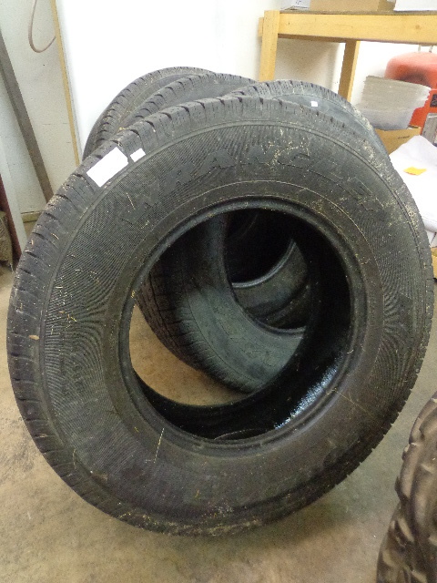 lot 75 image: Goodyear Wrangler Tires