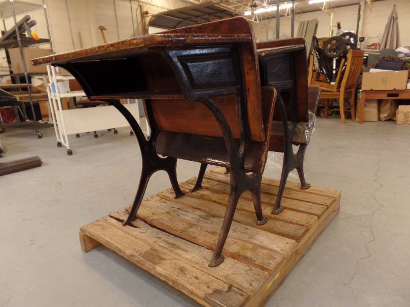 lot 506 image: School House Desks
