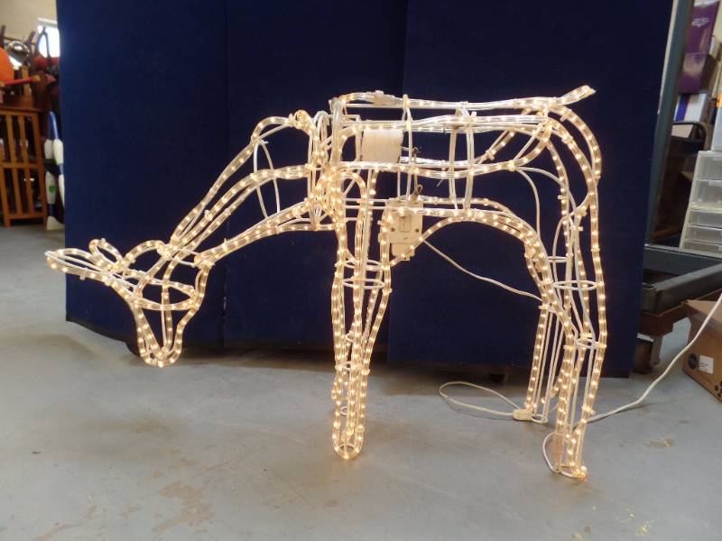 lot 525 image: Christmas Decorations