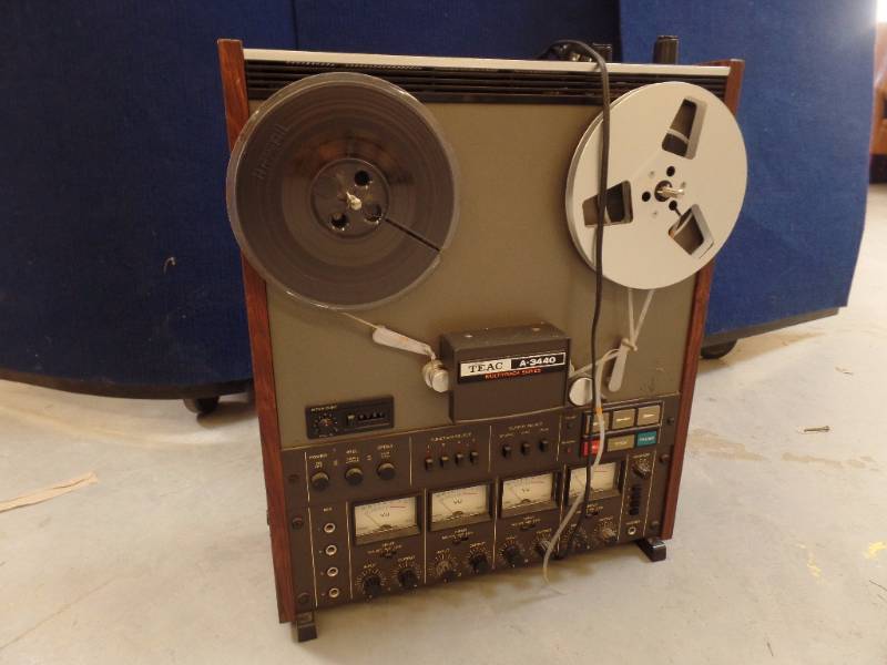 lot 547 image: Analog Multi Track Recorder