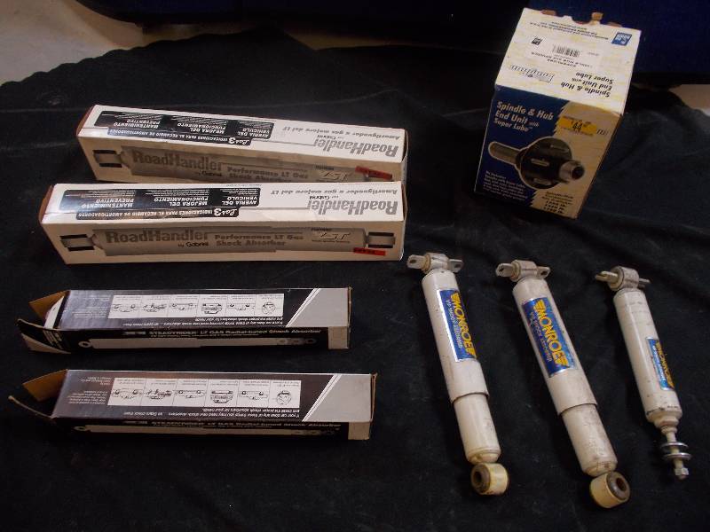lot 535 image: Misc. Shock absorbers