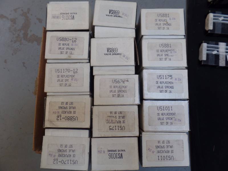 lot 538 image: Crane Cams Valve Springs and Push Rods