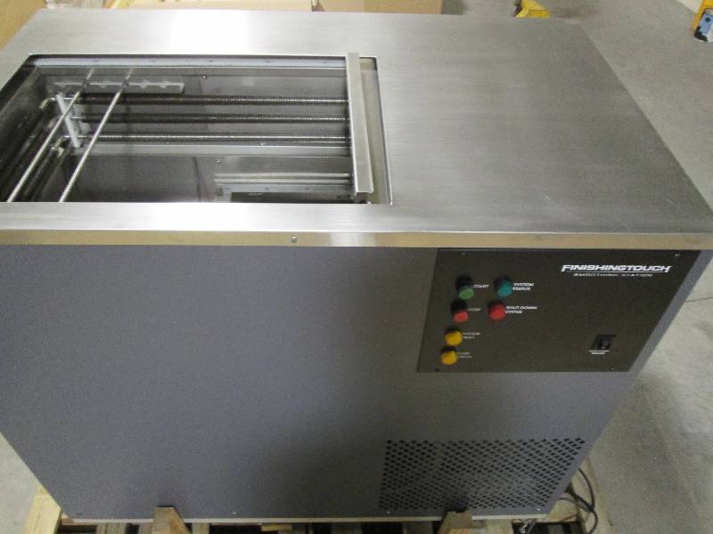 Finishing Touch Smoothing Station - Brand New