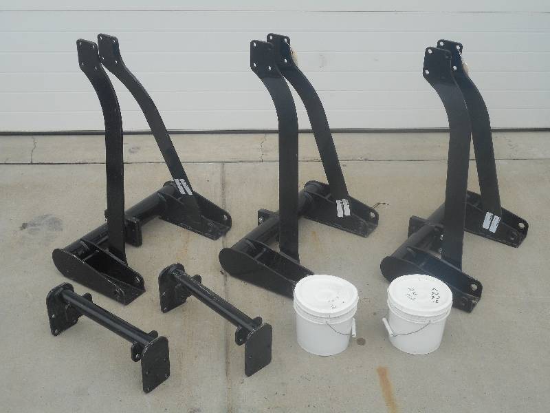 lot 19 image: Pallet Lot Of New Unused Koyker Tra...